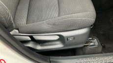 Toyota C-HR 1.8 Hybrid Design 5dr CVT Hybrid Hatchback